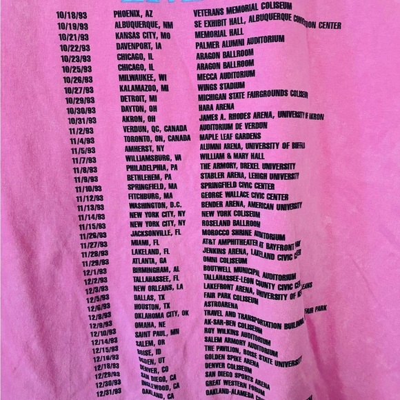 NIRVANA Pink In Utero Live 93 Concert T Shirt Angel Graphic Tee Women’s Medium - Picture 3 of 9